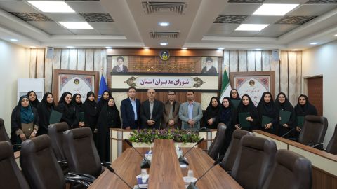 آیین تجلیل و تقدیر از  روانشناسان و مشاورین  کمیته امداد امام خمینی(ره) استان کرمانشاه