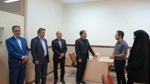 بازدید مدیرکل کمیته امداد استان از بخش‌های مختلف سازمان جهاد دانشگاهی و پارک علم و فناوری