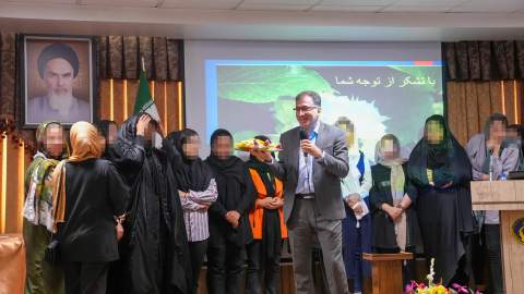 همایش آگاه بخشی ازدواج و مهارت ویژه مددجویان کمیته امداد کرمانشاه برگزار شد
