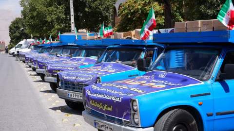 آیین توزیع ۱۸۵۰۰ بسته نوشت افزار در بین دانش آموزان کرمانشاهی
