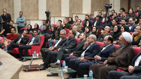 تجلیل از پرستاران حامی ایتام در استان کرمانشاه به مناسبت روز پرستار و میلاد حضرت زینب (س)