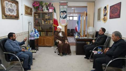 در دومین روز از هفته دولت سفر خدمت‌رسانی مدیرکل کمیته امداد استان کرمانشاه به سنقر و کلیایی؛ از اشتغ